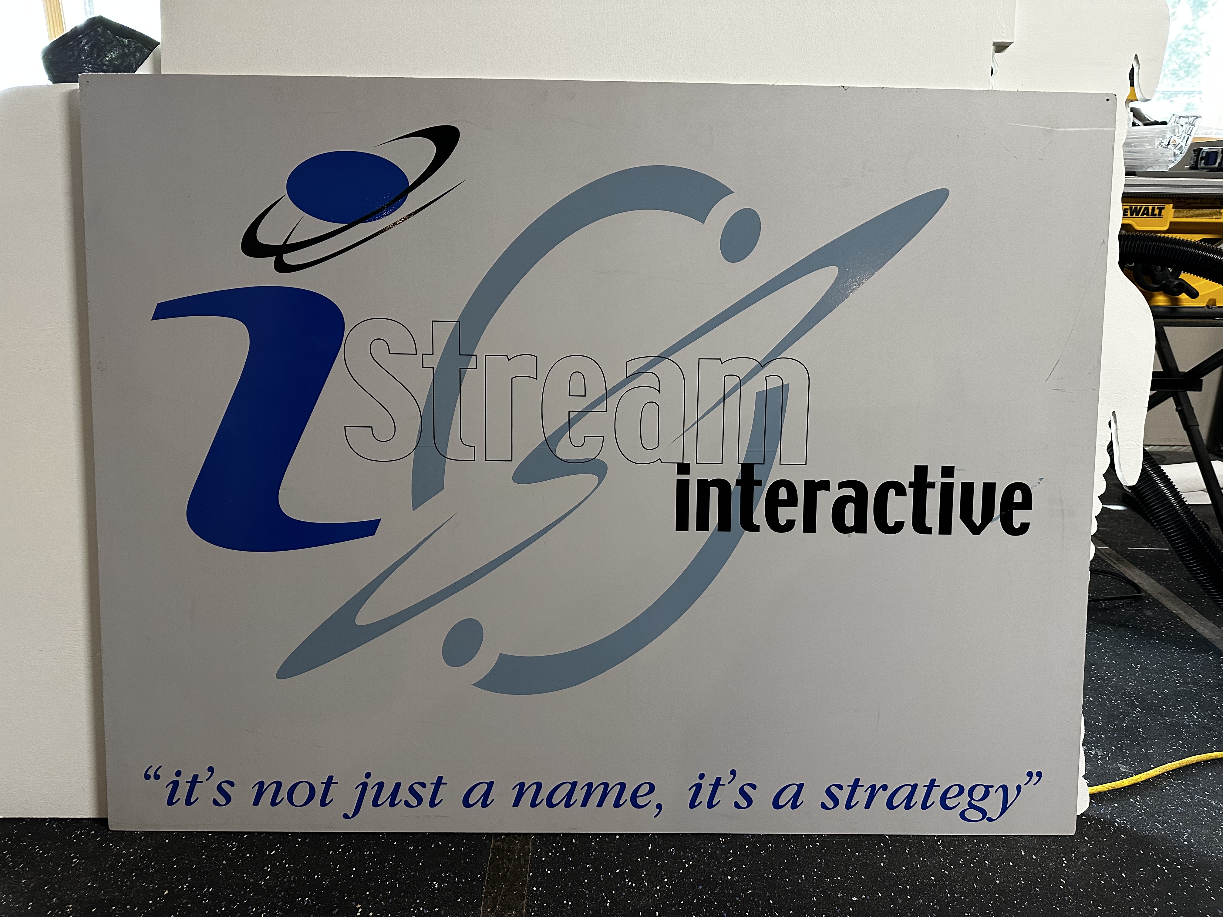 iStream-Logo-(1).jpg